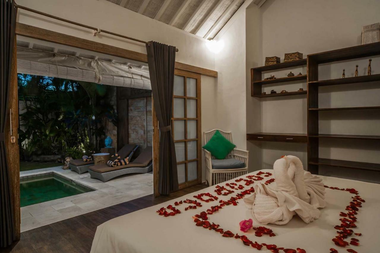 Coco Poco Villa Seminyak Exteriör bild
