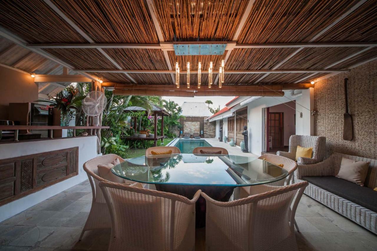 Coco Poco Villa Seminyak Exteriör bild