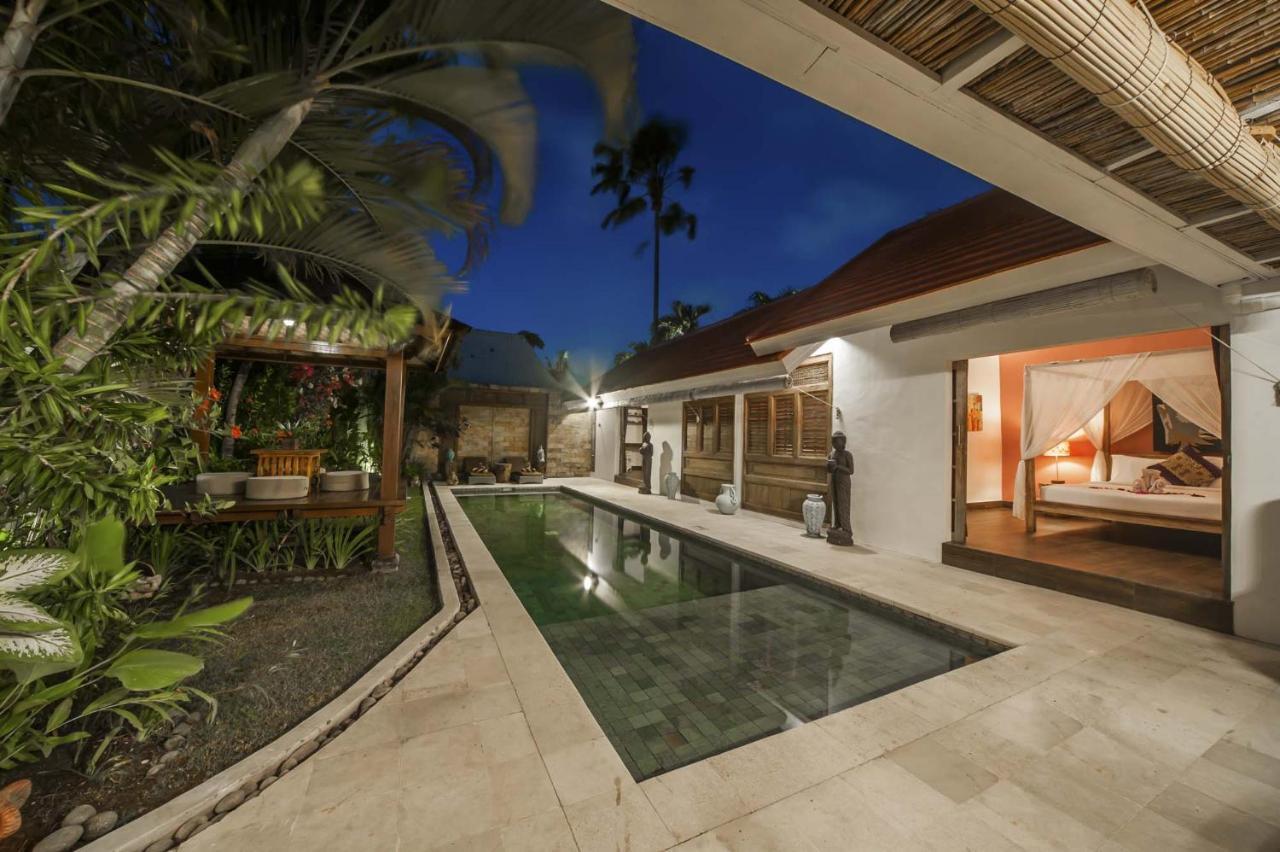 Coco Poco Villa Seminyak Exteriör bild